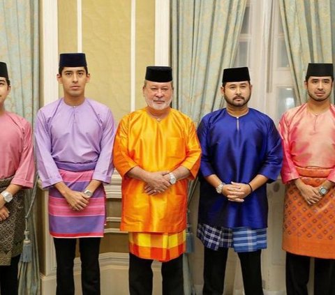 Baju Kurung Cekak Musang: Ini Asal, Sejarah dan Desainnya