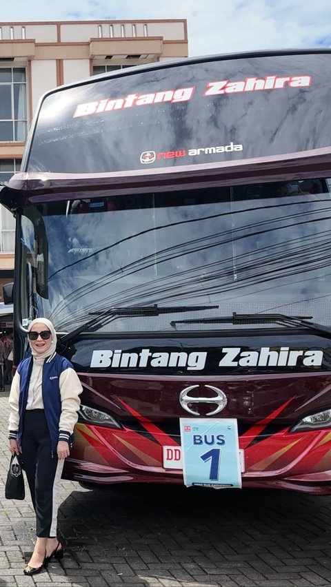 Bisa Muat Sepeda Motor Hino Perkenalkan Armada Bus Baru Po Bintang