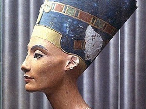 Bagian Telinga Topeng Firaun Tutankhamun Ternyata Ditindik, Arkeolog Punya Dugaan Mengejutkan