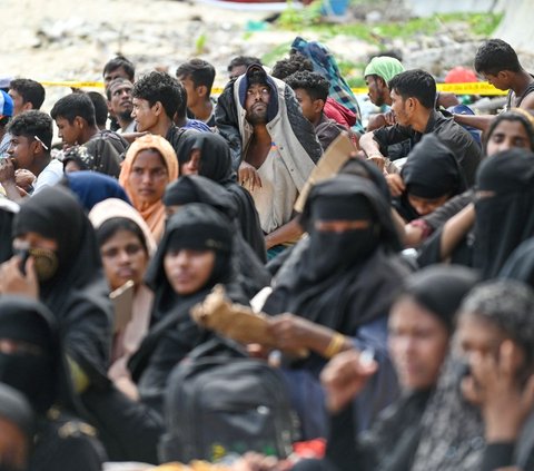 Drama Manusia Terlantar: Rahasia Mengerikan Imigran Rohingya Menembus Aceh