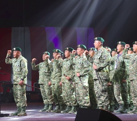 Spesial! Sesepuh Prajurit Cakra Kostrad Dihadirkan Kasad TNI Maruli, Masih Gagah Semua Jenderal