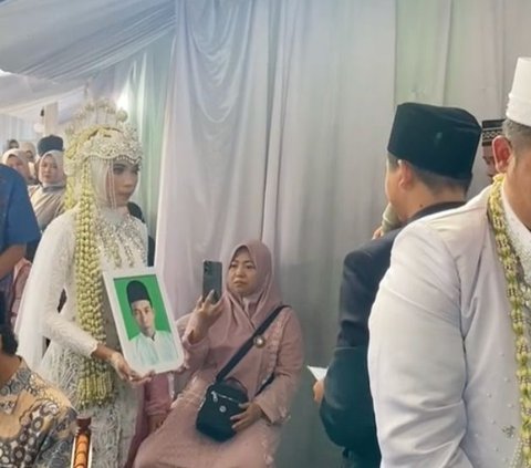 Viral Momen Haru Adik Laki-Laki jadi Wali di Pernikahan Kakaknya, Tak Berhenti Nangis