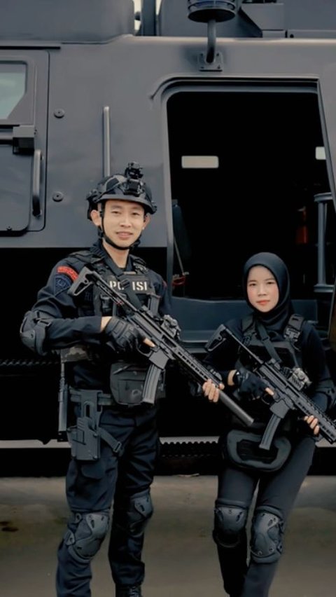 Viral Gaya Prewedding Anggota Brimob yang Curi Perhatian, Begini Potretnya