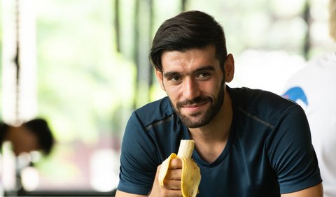 1. Start Eating Bananas Every Day