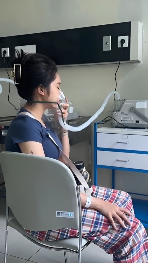 Use Vape Every Day, TikTok Celebrity Severe Cough Turns Out to Have Pneumonia Inflammation.