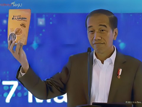 Showcasing the Products of SMEs 'Mama Muda' Crackers, Jokowi: It's Not Me Who is Happy, Mama Muda