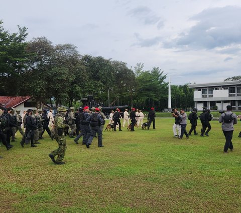 Makna Brevet Kehormatan Satgultor-81 Kopassus Bagi Kasad Jenderal Maruli Simanjuntak