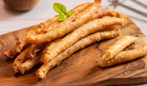 Resep Puff Pastry Cheese Stick<br>