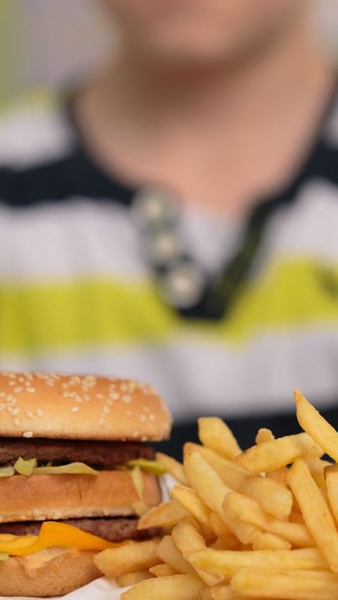 <b>Apa saja bahaya junk food untuk anak?</b>