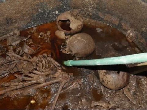 Sarkofagus Berusia 2000 Tahun Ini Disebut Mengandung Kutukan, Arkeolog Terperangah Saat Membukanya