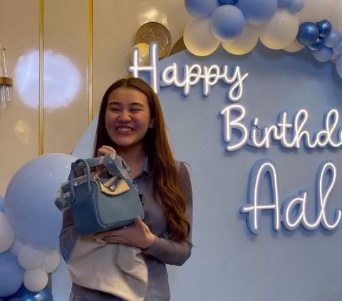 8 Portraits of Aaliyah Massaid's Birthday Celebration, Receives Luxury Bag Worth Hundreds of Millions from Thariq Halilintar