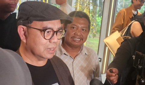 Sudirman menyebut, apabila anak-anak muda terus bergerak, harapan demokrasi Indonesia yang mulai hilang keteladanan bisa dirajut kembali sebagaimana mestinya.