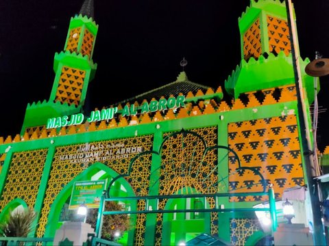 Berusia Lebih dari 300 Tahun, Begini Kisah di Balik Kemegahan Masjid Tertua Sidoarjo