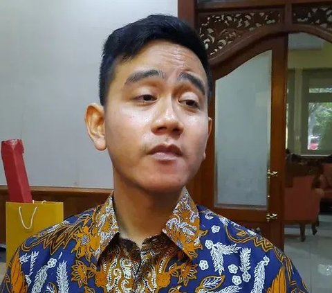 Disindir Maju Cawapres Ibarat Sopir Truk Hingga Bikin PDIP Khilaf, Gibran: Pak Hasto Paling Oke