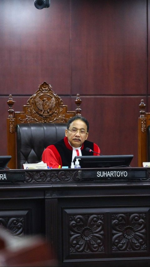 Keras Kubu Prabowo Cecar Saksi Ahli dari AMIN, Ketua MK Beri Peringatan Tegas