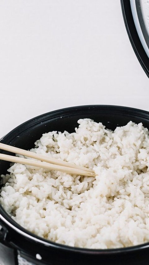 Kebiasaan Sehat dalam Memasak Nasi<br>