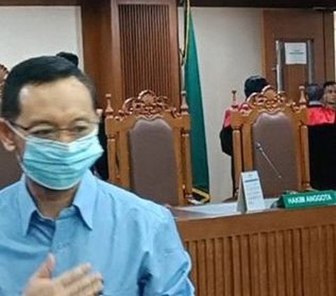 Eks Kepala Bea Cukai Makassar Andhi Pramono Divonis 10 Tahun Penjara & Denda Rp1 Miliar