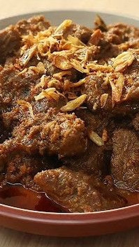 1. Rendang Daging Bumbu Jawa