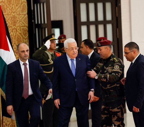FOTO: Di Tengah Ketegangan Gaza dengan Israel, Presiden Mahmoud Abbas Bentuk Pemerintahan Baru Palestina untuk Reformasi