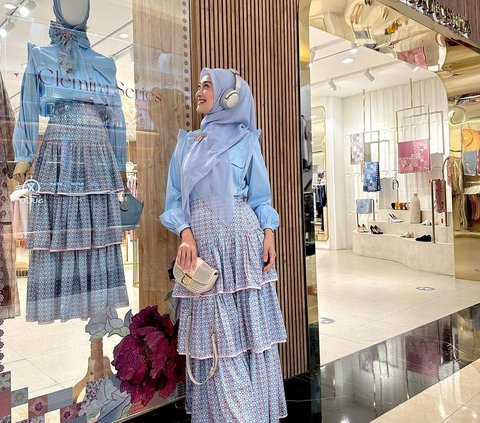 Sneak Peek at the 2024 Eid Clothing Color Trends, Featuring 'Prabowo' Blue