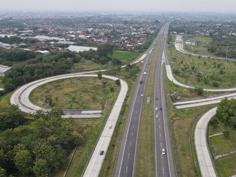 Curah Hujan Masih Tinggi, Pemudik Diminta Lebih Waspada di Titik Rawan STA 500 Tol Solo-Ngawi