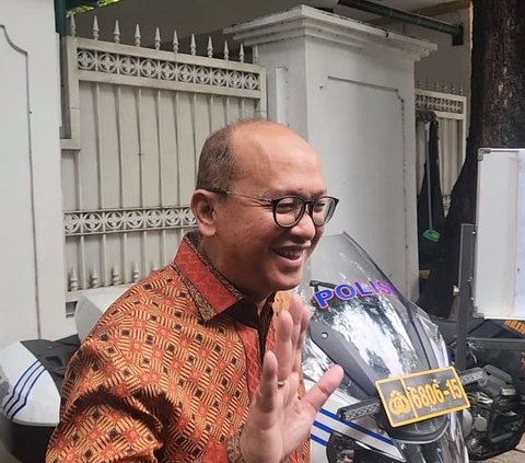 Silaturahmi 5 Menit Megawati dan Ketua TKN Prabowo-Gibran di Hari Lebaran