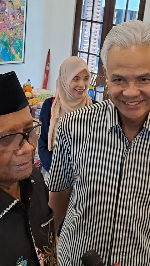 Momen Akrab Ganjar dan Mahfud di Hari Lebaran