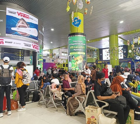 Hari Kedua Lebaran, 41.707 Penumpang KA Jarak Jauh Berangkat dari Jakarta