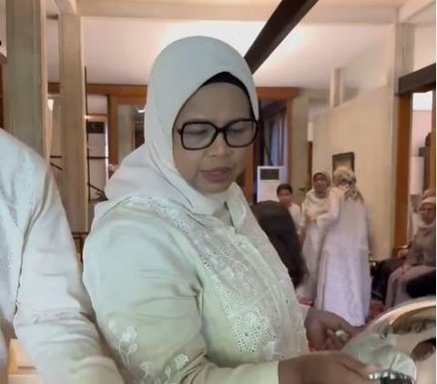 Sneak Peek of Anies Baswedan's Favorite Eid Menu, All Made by His Wife