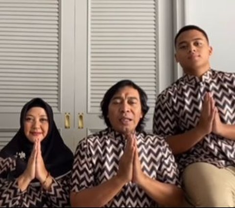 Funny Moment of Eid Greetings in the Style of Komeng's Family: The Wife Strongly Holds Back Laughter