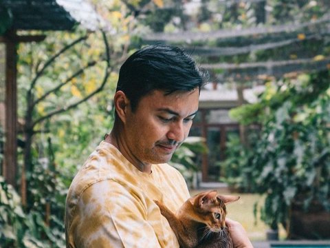 8 Portraits of Indonesian Actors who are Getting Handsomer as they Mature