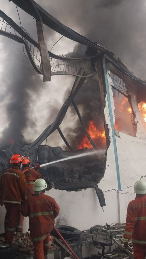 Dua Rumah Terbakar di Tangsel saat Ditinggal Mudik, Kerugian Mencapai Rp900 Juta