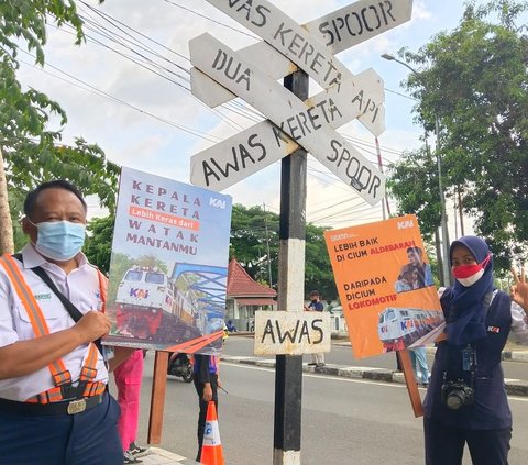 Ternyata Bukan Kewajiban KAI Pasang Palang dan Rambu di Perlintasan Sebidang Kereta, Begini Penjelasannya