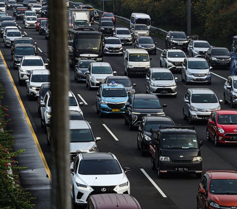 H+3 Lebaran 2024, Jasa Marga Berkakukan Contraflow Arah Ciawi Ruas Tol Jagorawi