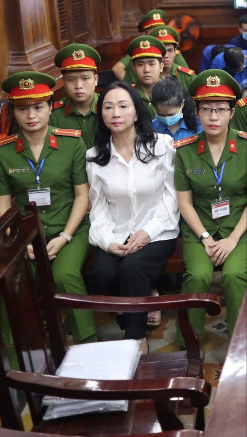 Namun sayang, sosoknya tak lepas dari berita negatif. Konglomerat properti itu dijatuhi hukuman mati oleh pengadilan di Ho Chi Minh City pada Kamis (11/4/2024). AFP Photo<br>