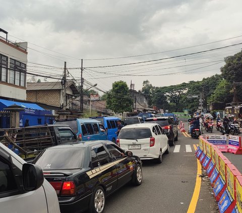 H+5 Lebaran 2024, Jalur Puncak Berlakukan Contraflow