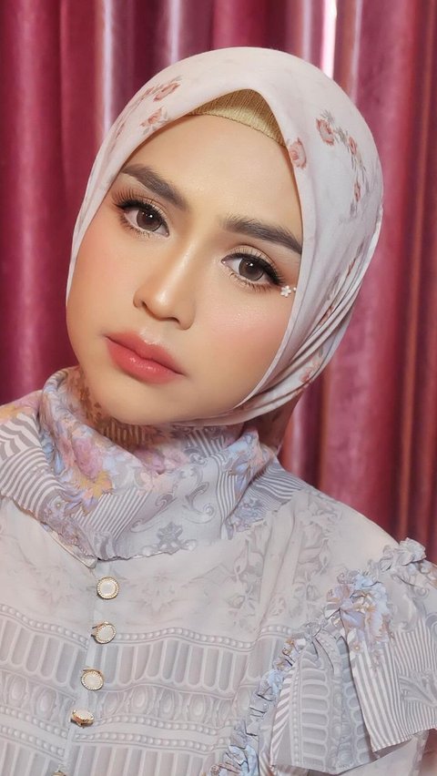 This Line of Artists Celebrate Eid for the First Time Without a Partner after Divorce, Natasha Rizky Makes Netizens Fail to Move On