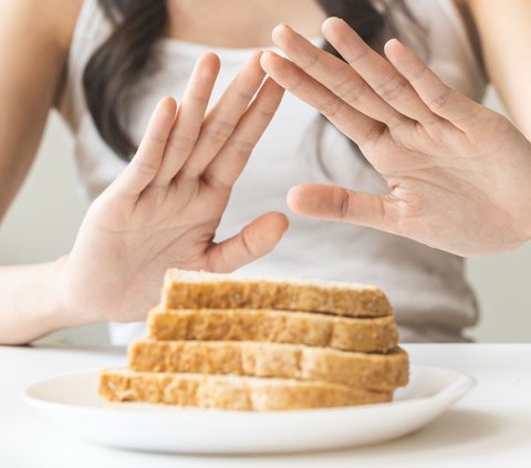7 Symptoms of Gluten Allergy, Often Misdiagnosed as Skin and Digestive Problems