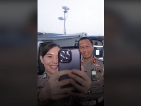 Polwan Cantik Tak Bisa Mudik karena Tugas, Jenderal Polisi Sampai Telepon Ibunya