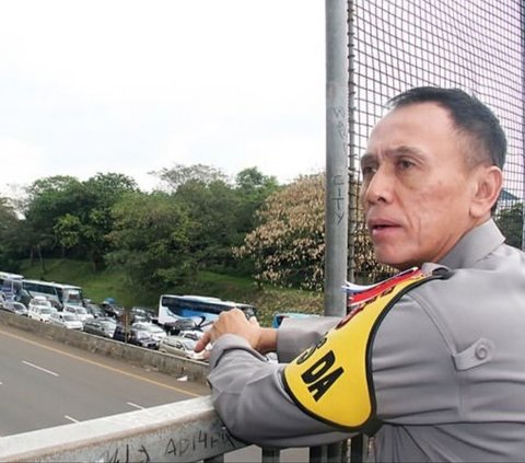 Melihat Foto Pensiunan Jenderal Polisi 10 Tahun Lalu, Gagah Berseragam Masih Bintang 2 di Pundak