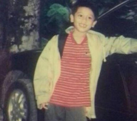 Intip Foto-Foto Masa Kecil Rizky Billar, Bermetamorfosa 'Sebelum Setampan Sekarang'