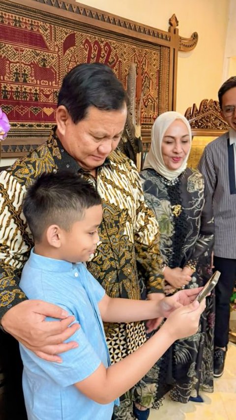 Momen Prabowo Bertemu dengan Cucu Zulkifli Hasan yang Jago Bahasa Inggris, Kaget saat Dengar Cita-Citanya <br>