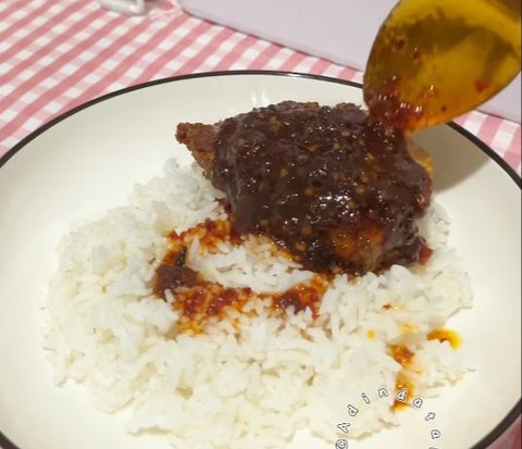How to Make Delicious and Fragrant Ayam Bumbu Ireng, a Special Dish from Madura