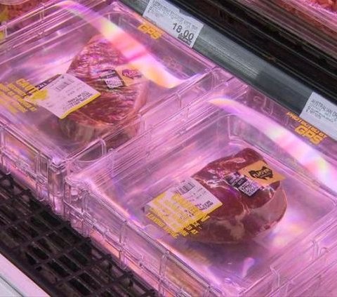 Unique, Australian Supermarket Uses GPS to Prevent Meat Theft