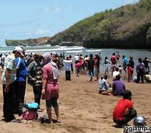 Catatan Pariwisata DIY saat Musim Lebaran, Pantai Parangtritis Masih Jadi Primadona