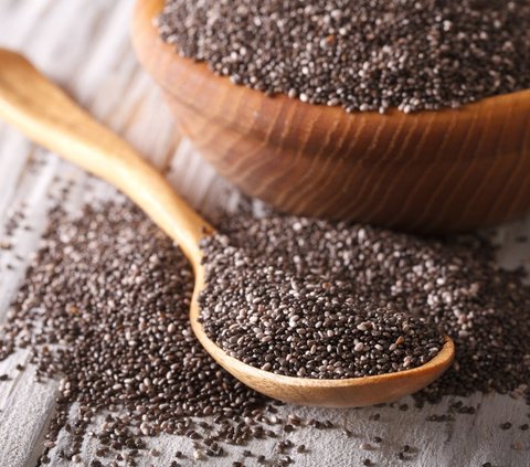 Make Your Own Chia Seed Buttermilk, Drink Regularly and Feel Its 7 Benefits