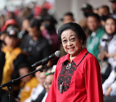 Ketua Umum PDI Perjuangan, Megawati Soekarnoputri menyampaikan surat Amicus Curiae ke Mahkamah Konstitusi (MK) jelang putusan perkara Perselisihan Hasil Pemilihan Umum (PHPU) Pilpres.