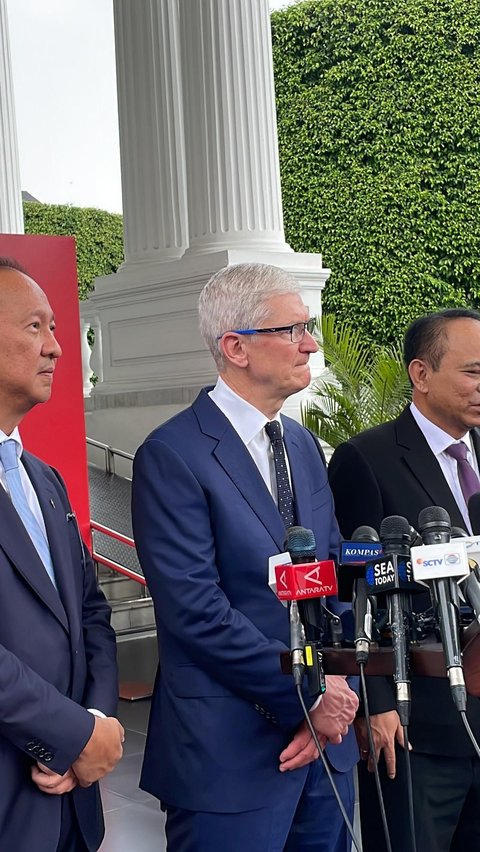 CEO Apple Tim Cook Temui Jokowi di Istana, Ini Isi Pembahasannya