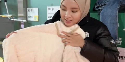 Bianca Kartika Ungkap Penampakan Penampungan Sampah Baju di Korea, Ada Baju Layak Pakai Harga Jutaan