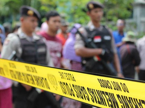 Kronologi Lengkap & Penyebab Anak Tega Bacok Ibu Kandung di Cengkareng: Kok Bisa Tega Banget